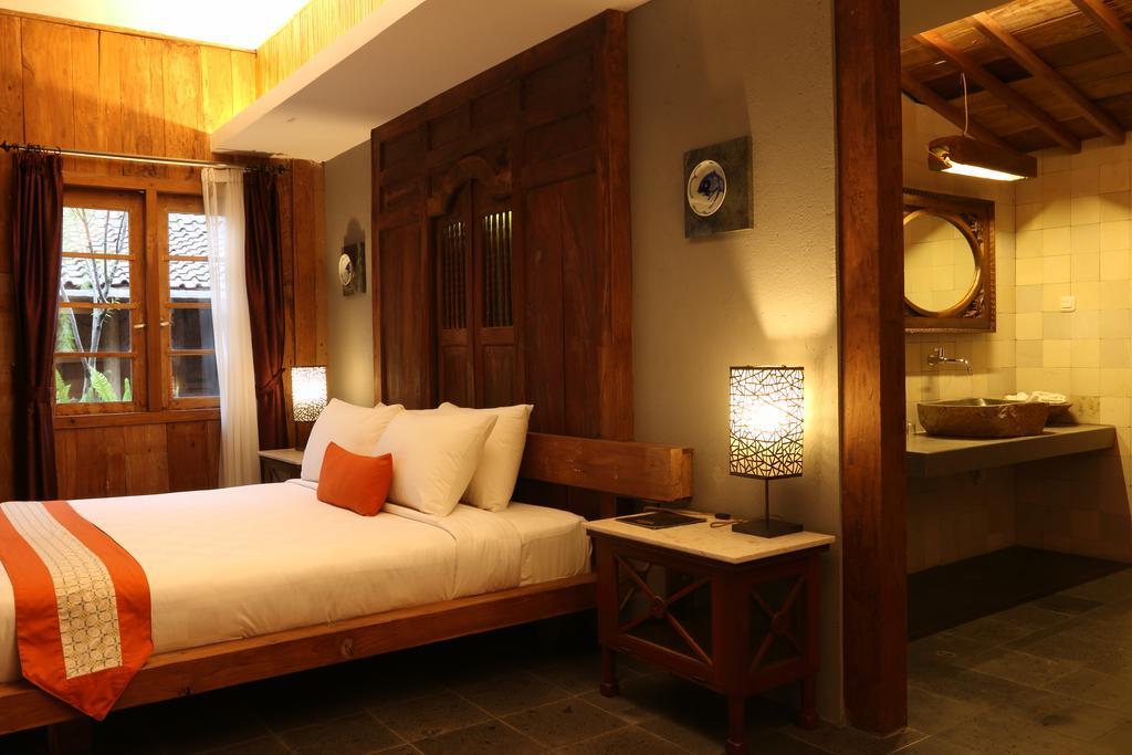 Warisan Heritage Boutique Hotel Surakarta  Exterior photo